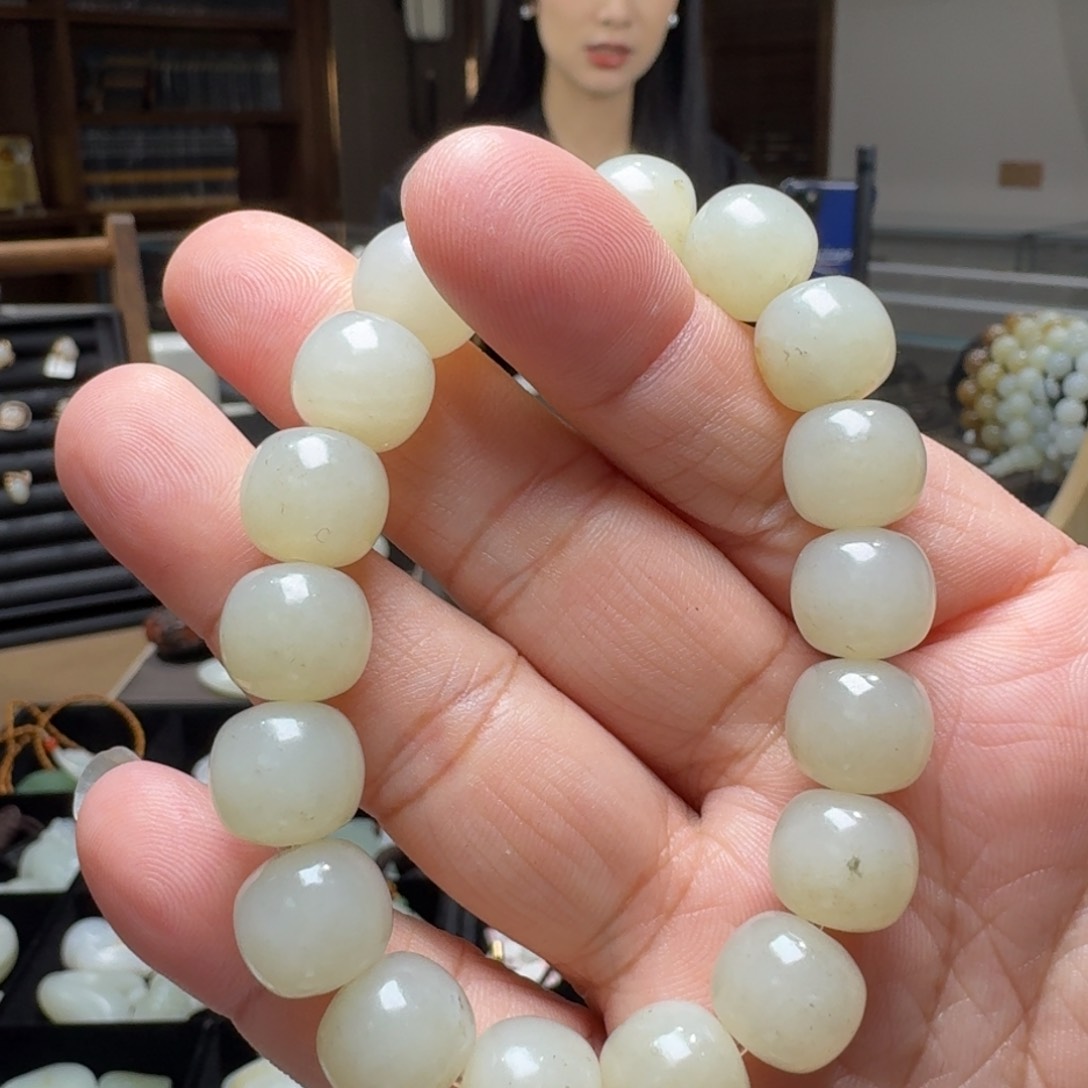 和田玉手链未镶嵌