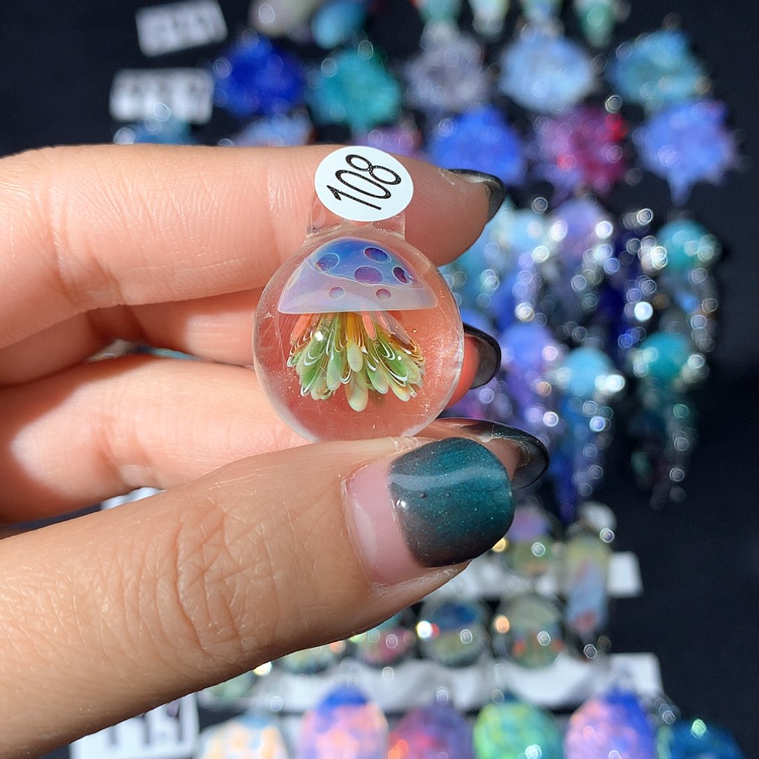 有机玻璃C***l108圆水母项链