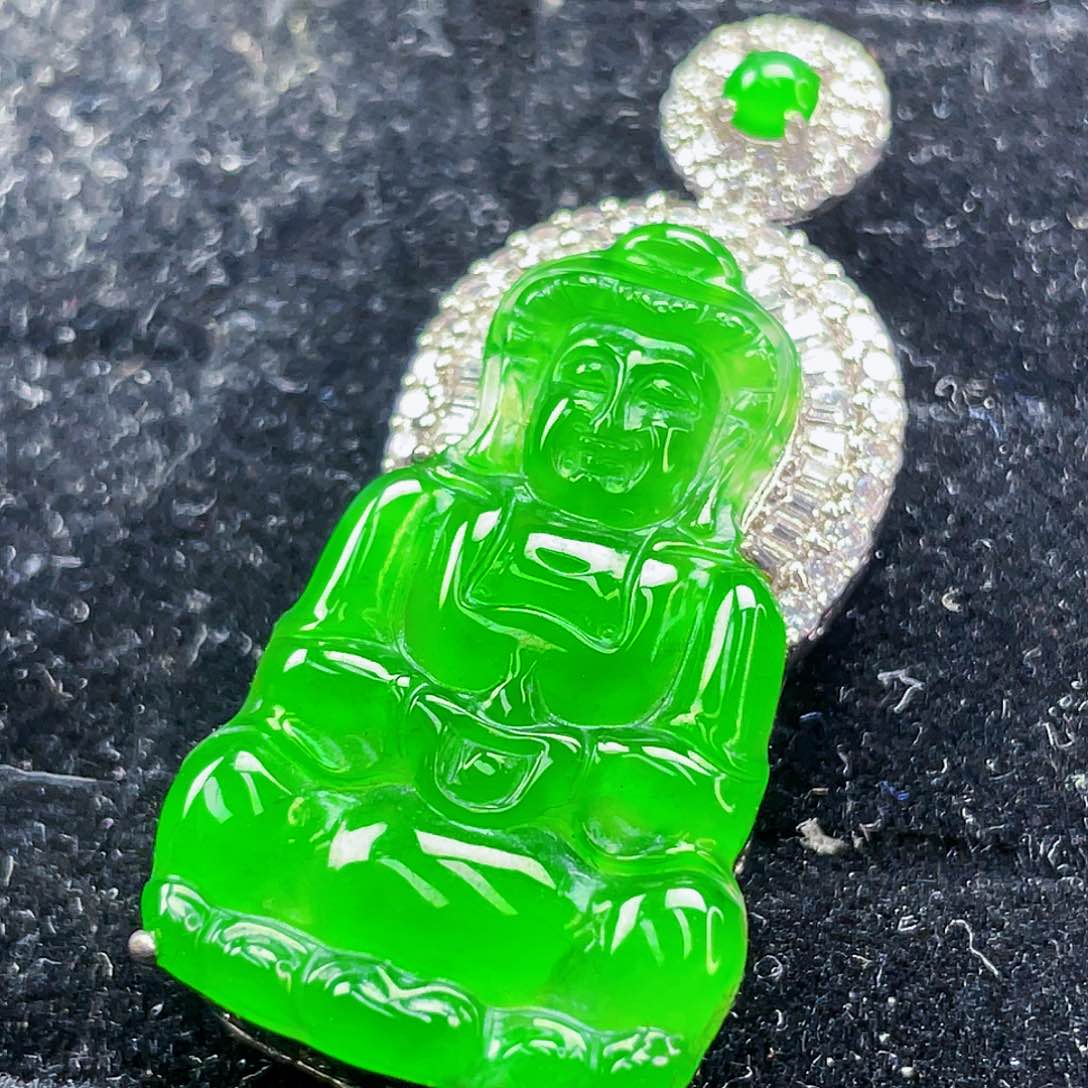 翡翠未镶嵌颈饰100