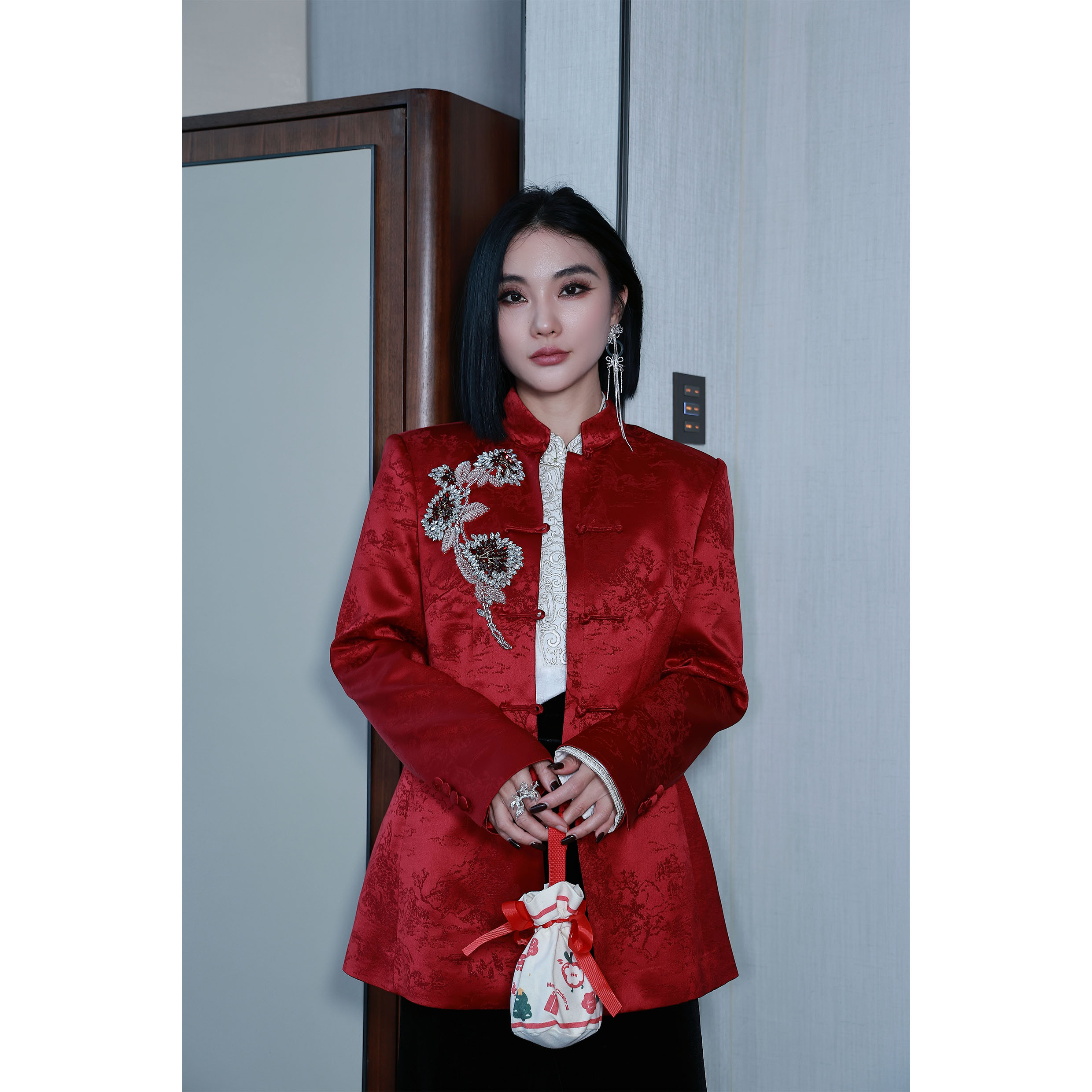 【妙妙精选】HUANGNAJI中式高定时尚气质设计感醋酸外套8158