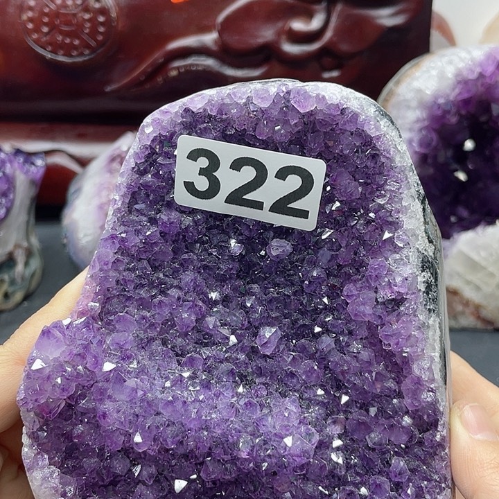 水晶大型摆件（非配饰）未镶嵌