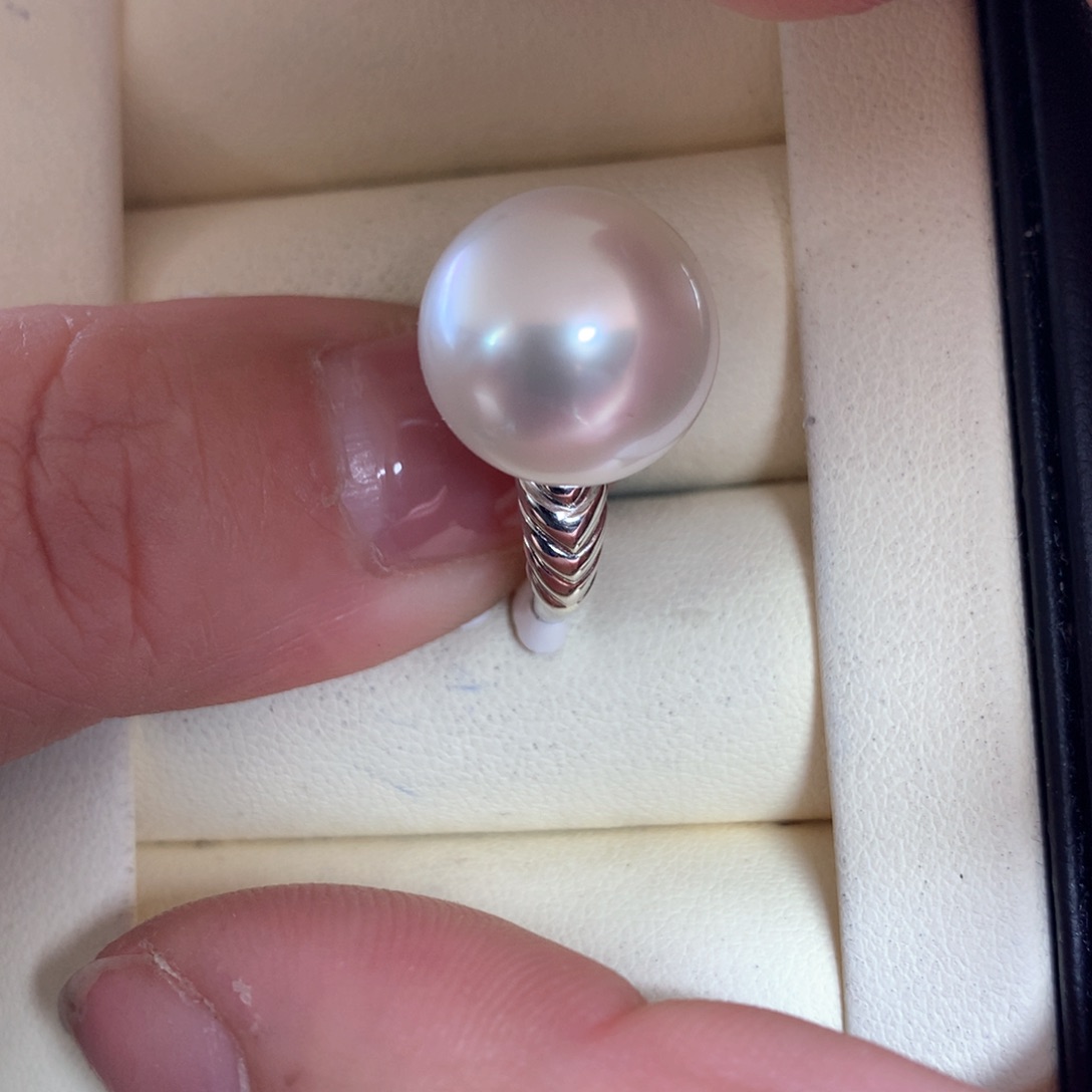 海水珍珠戒指18K金镶嵌