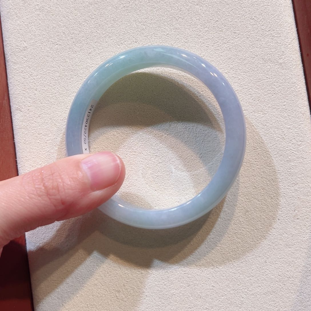 翡翠颈饰未镶嵌翡翠52