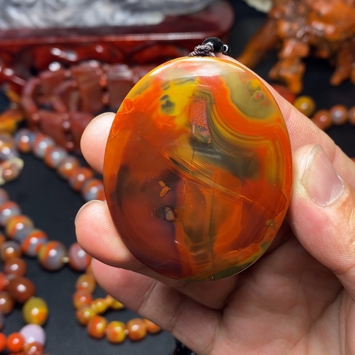 玛瑙/玉髓颈饰未镶嵌