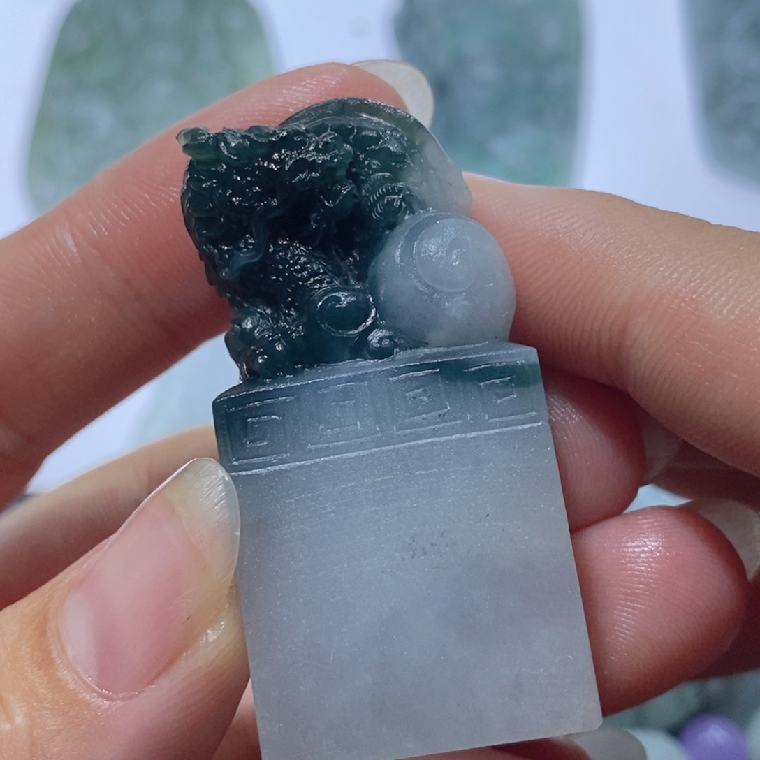 定制翡翠未镶嵌毛货