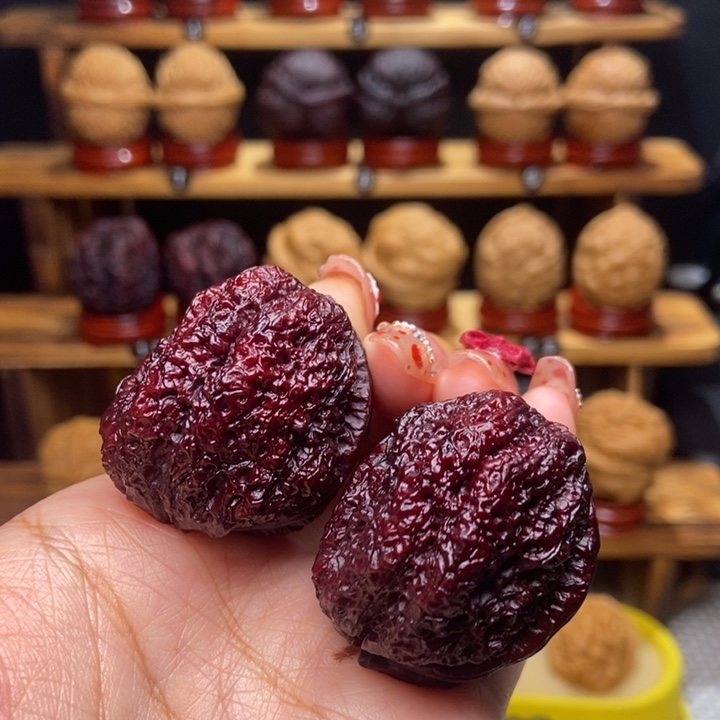 文玩核桃吊坠蝴蝶37