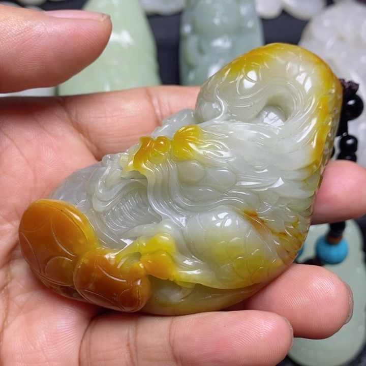 和田玉颈饰未镶嵌