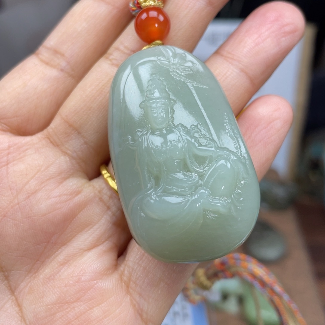 和田玉颈饰未镶嵌