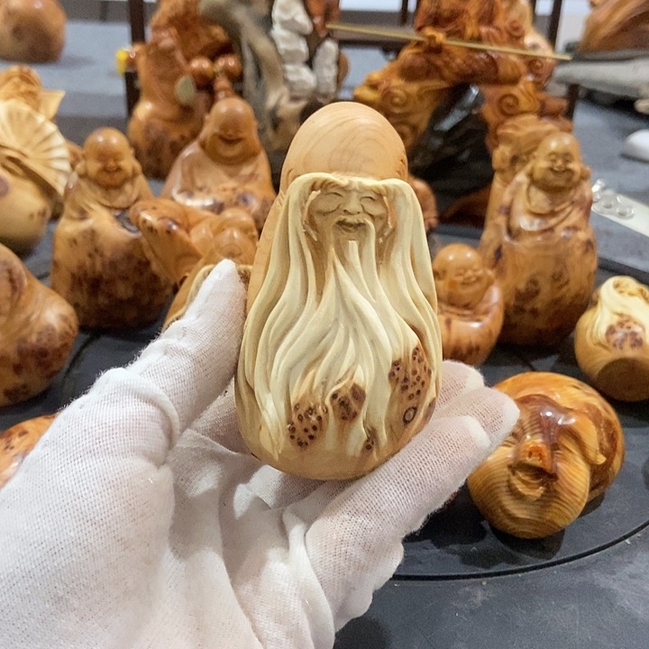 柏木（崖柏）留疤寿星