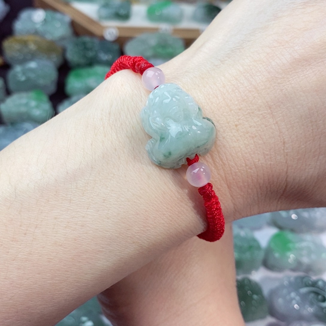 翡翠未镶嵌颈饰天然