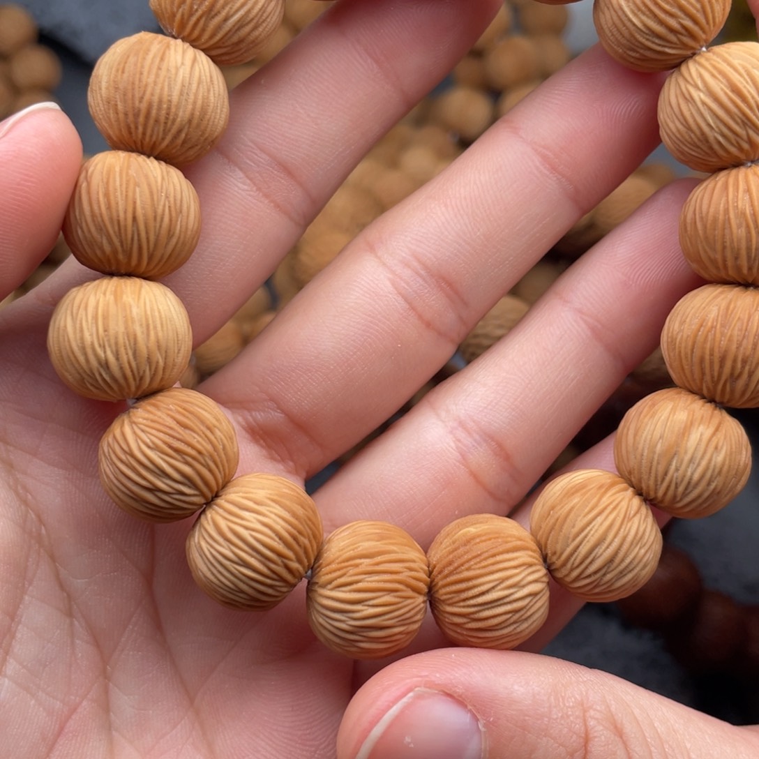 O***e猴头核桃手串金丝