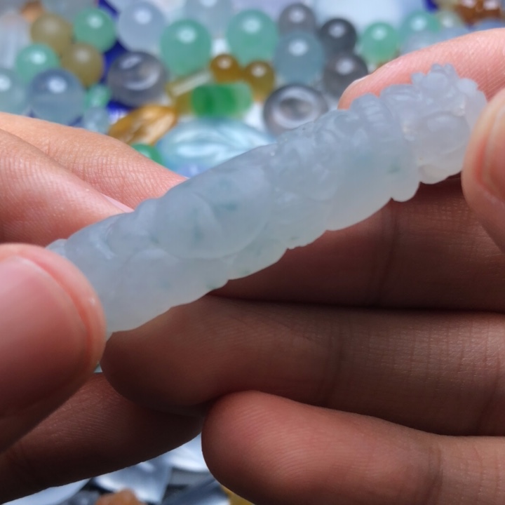 未镶嵌定制翡翠挂件