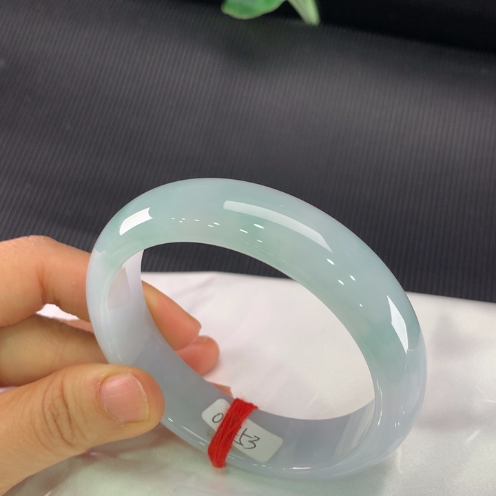 翡翠手镯未镶嵌轮胎59