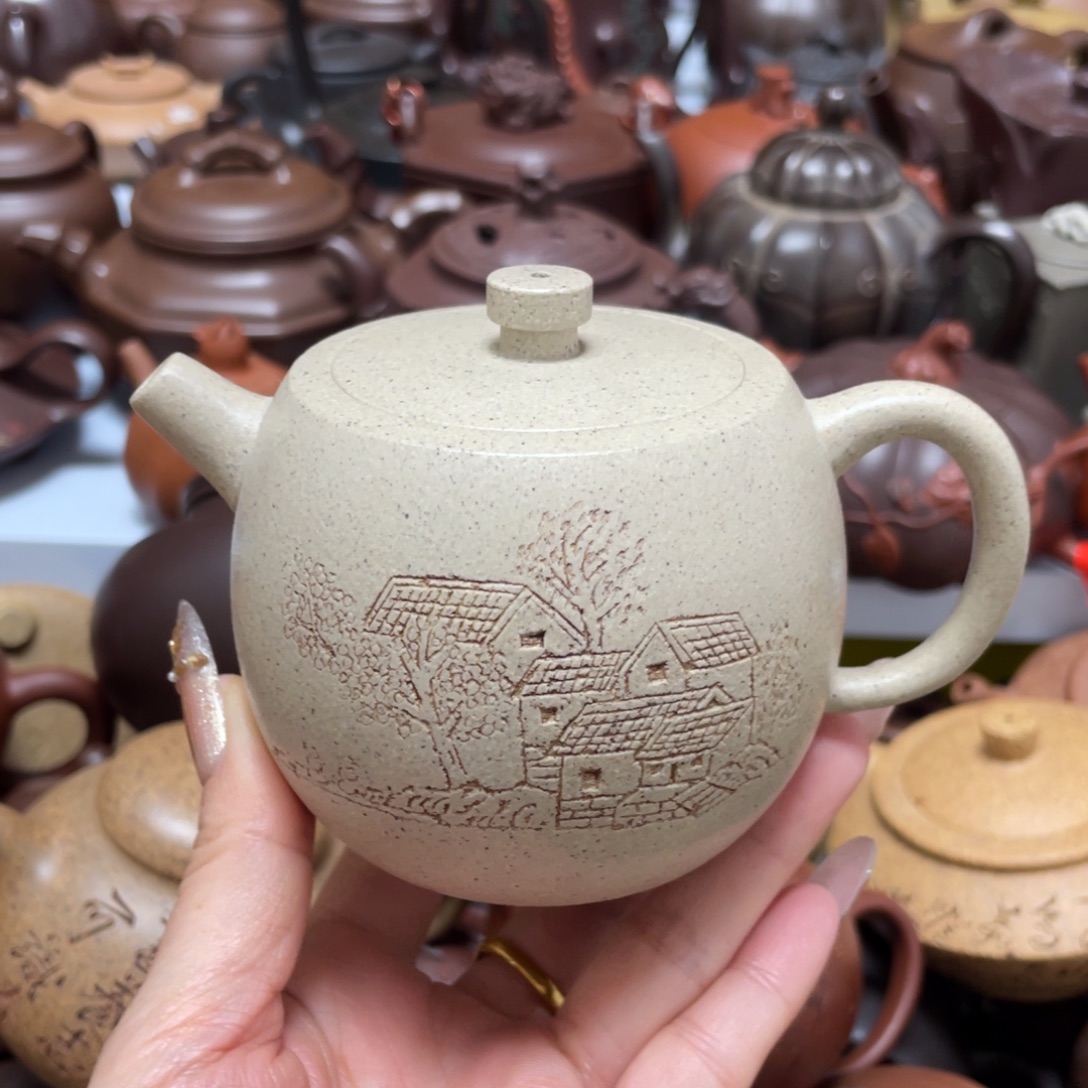茶壶底槽青紫砂艺术作品