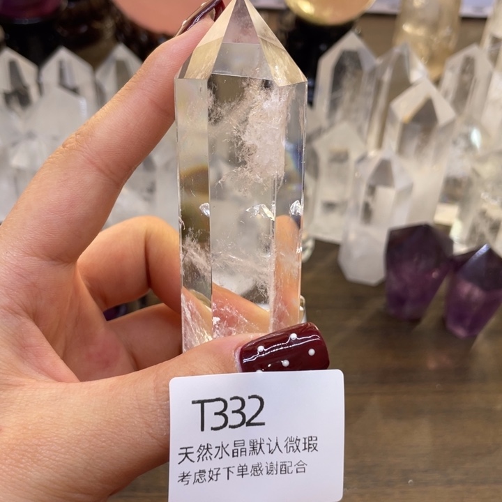 水晶水晶柱子未镶嵌