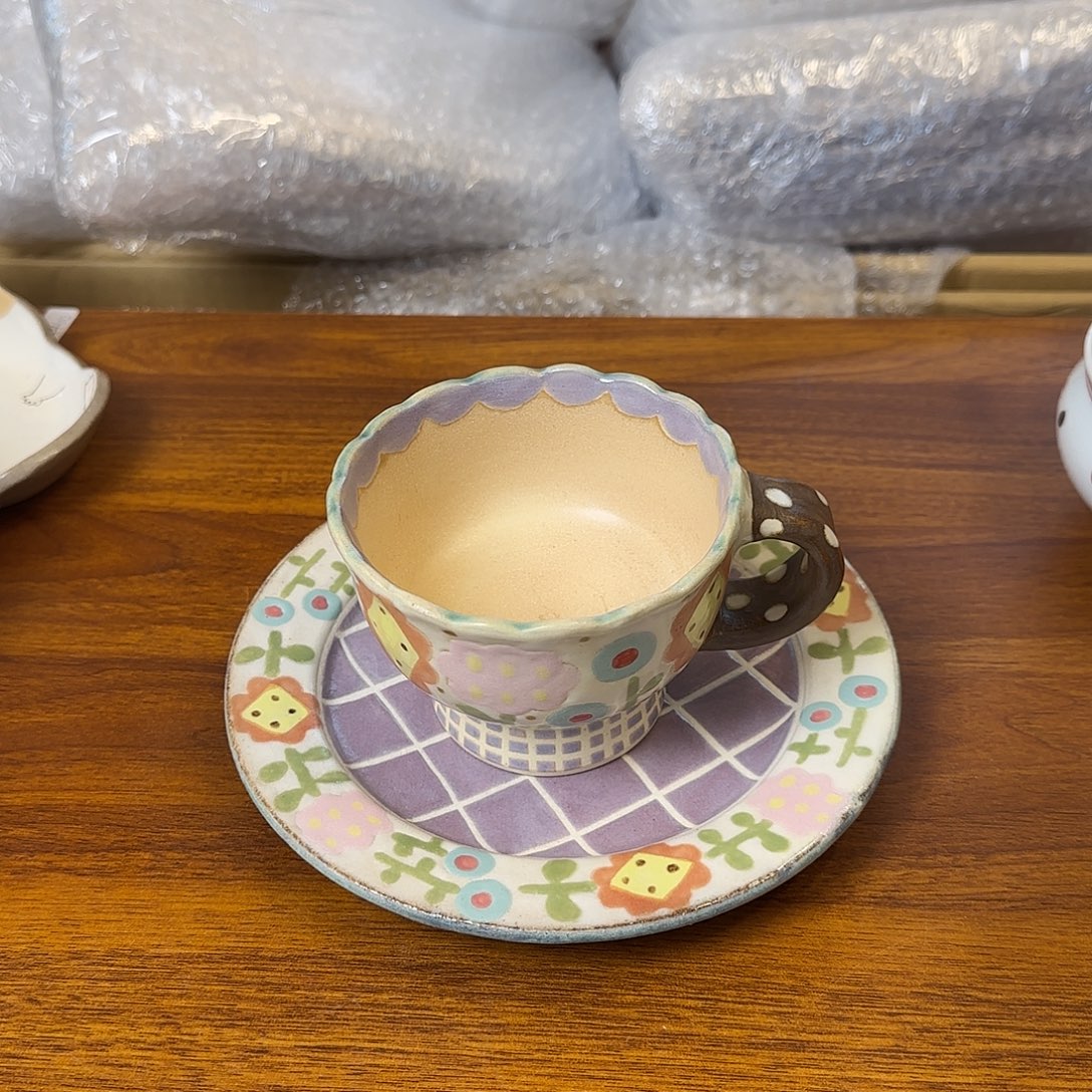 茶盏哈哈哈哈哈哈哈