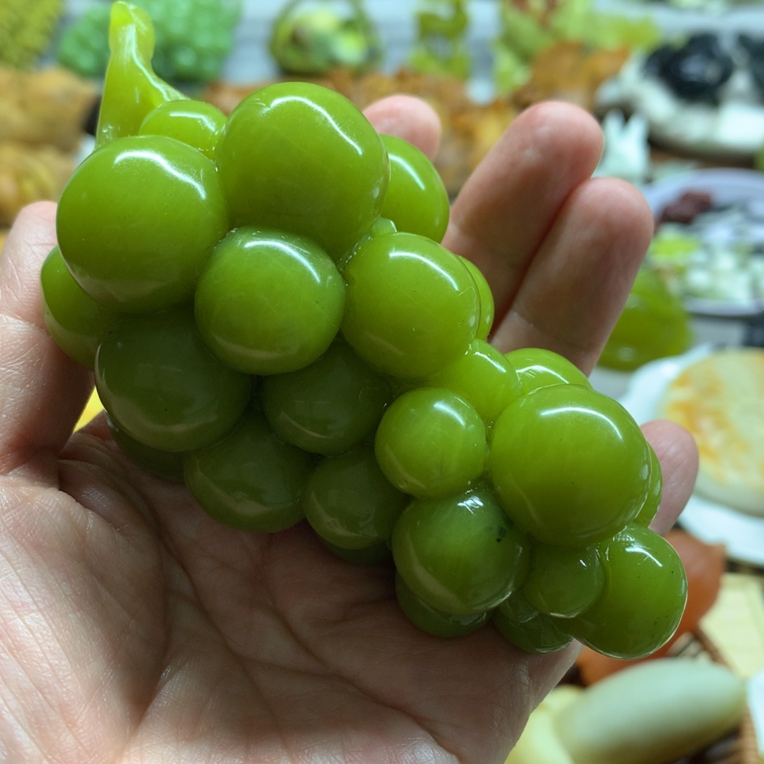 未镶嵌蛇纹石玉摆件