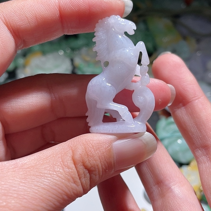 颈饰未镶嵌翡翠天