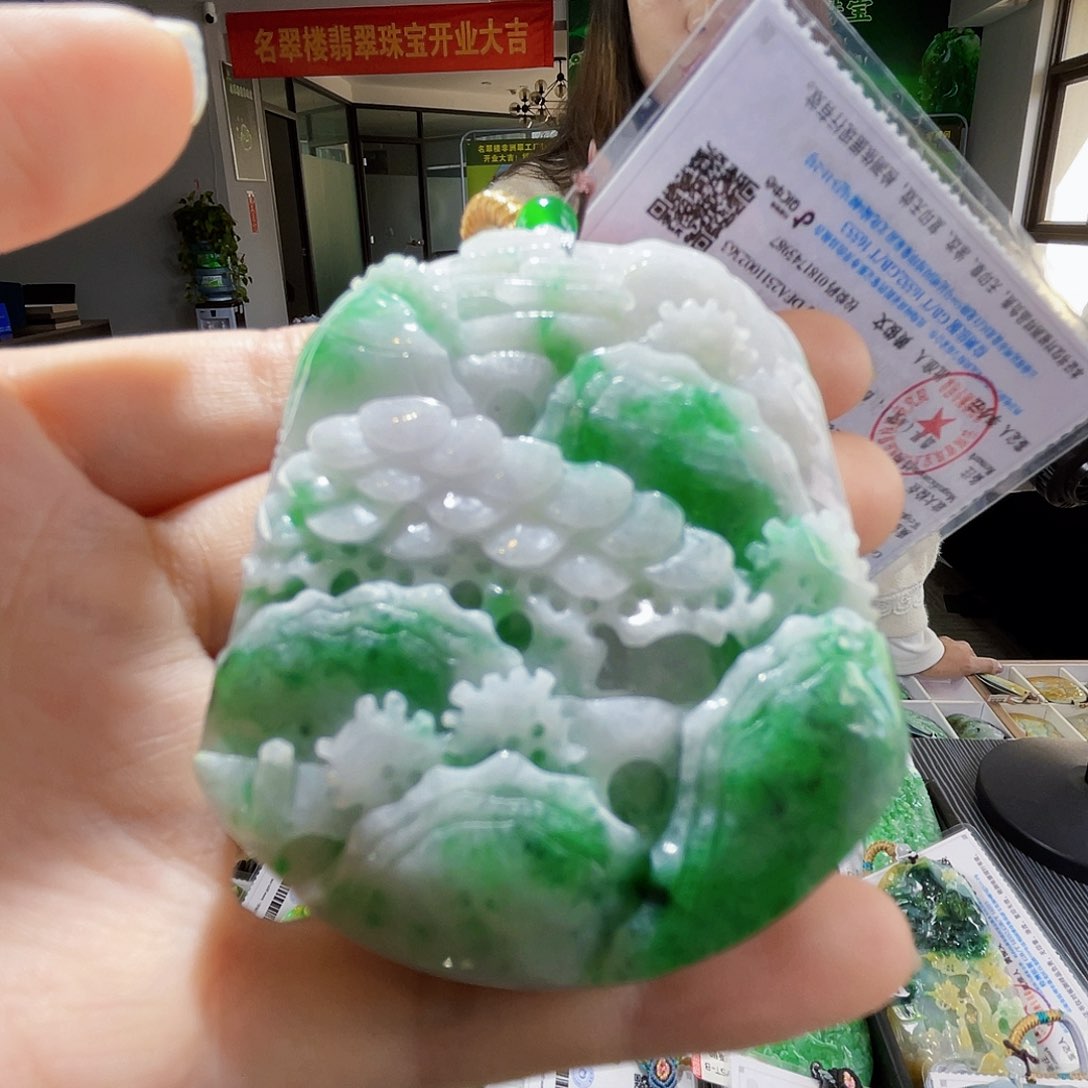 颈饰未镶嵌翡翠翡翠