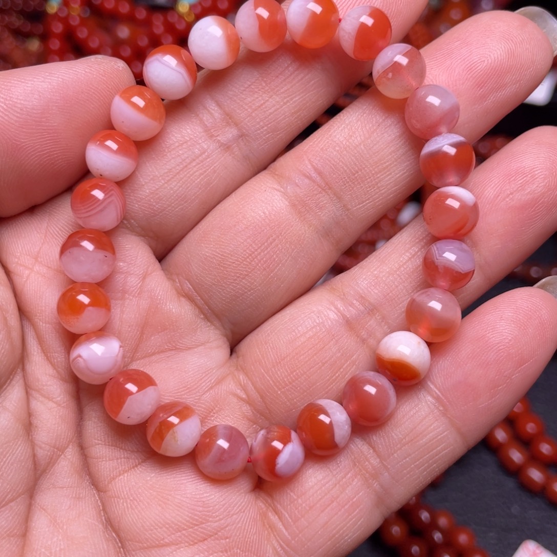 南红玛瑙未镶嵌手链