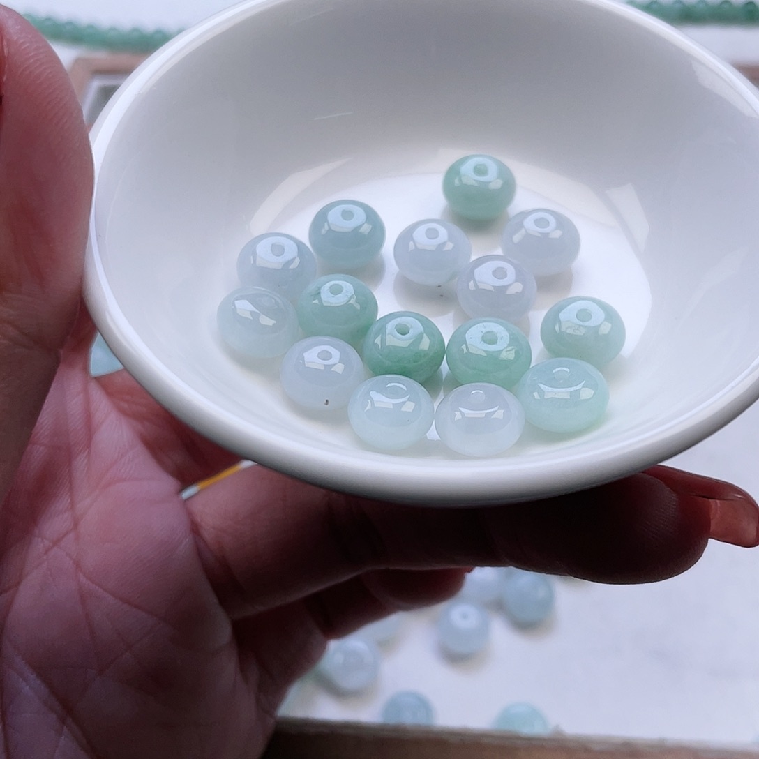 翡翠手链未镶嵌（****来