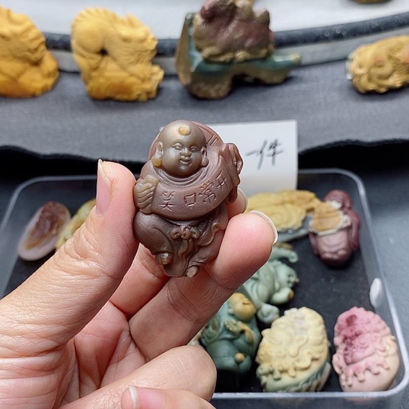 【闪购商品】定制石英质玉吊坠未镶嵌