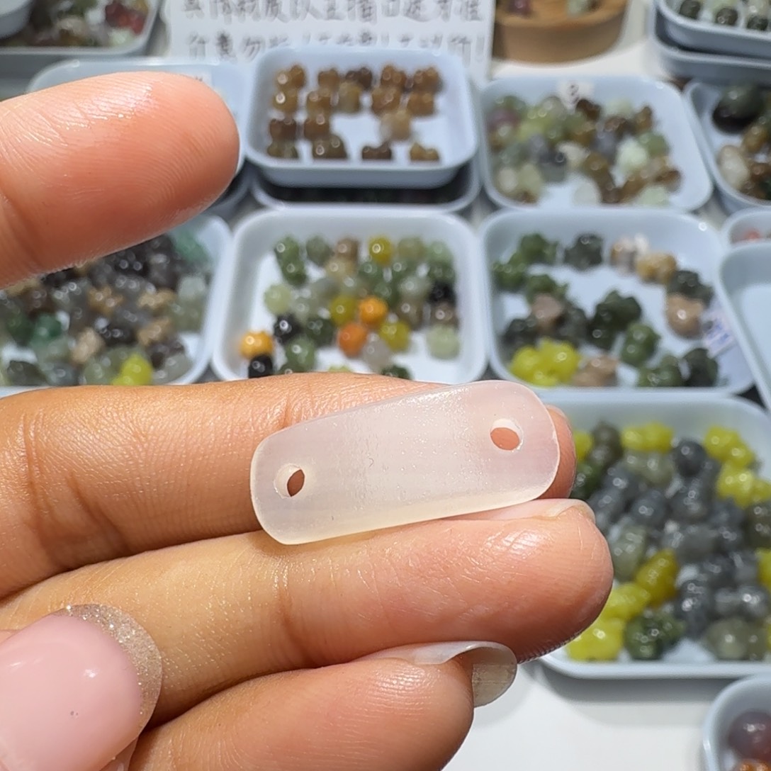 和田玉未镶嵌珠宝奇石