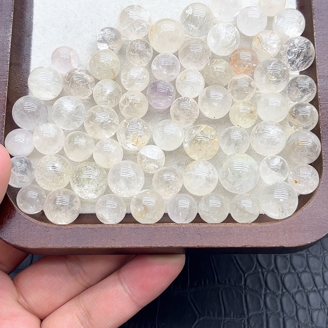 水晶珠宝半成品未镶嵌1 胶花球10-14mm（一盘）