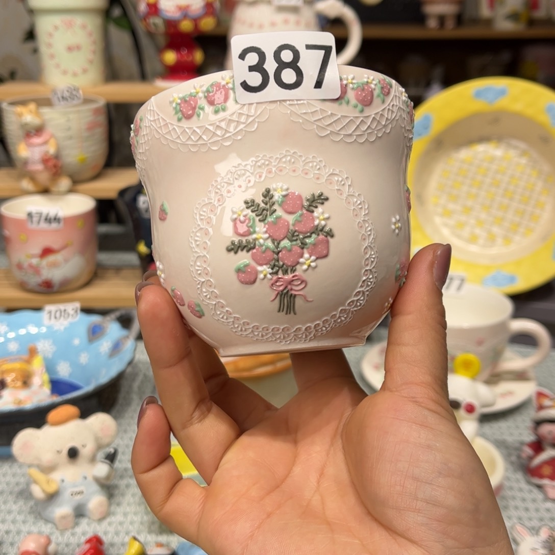 瓷片387哈哈哈哈哈哈哈哈哈