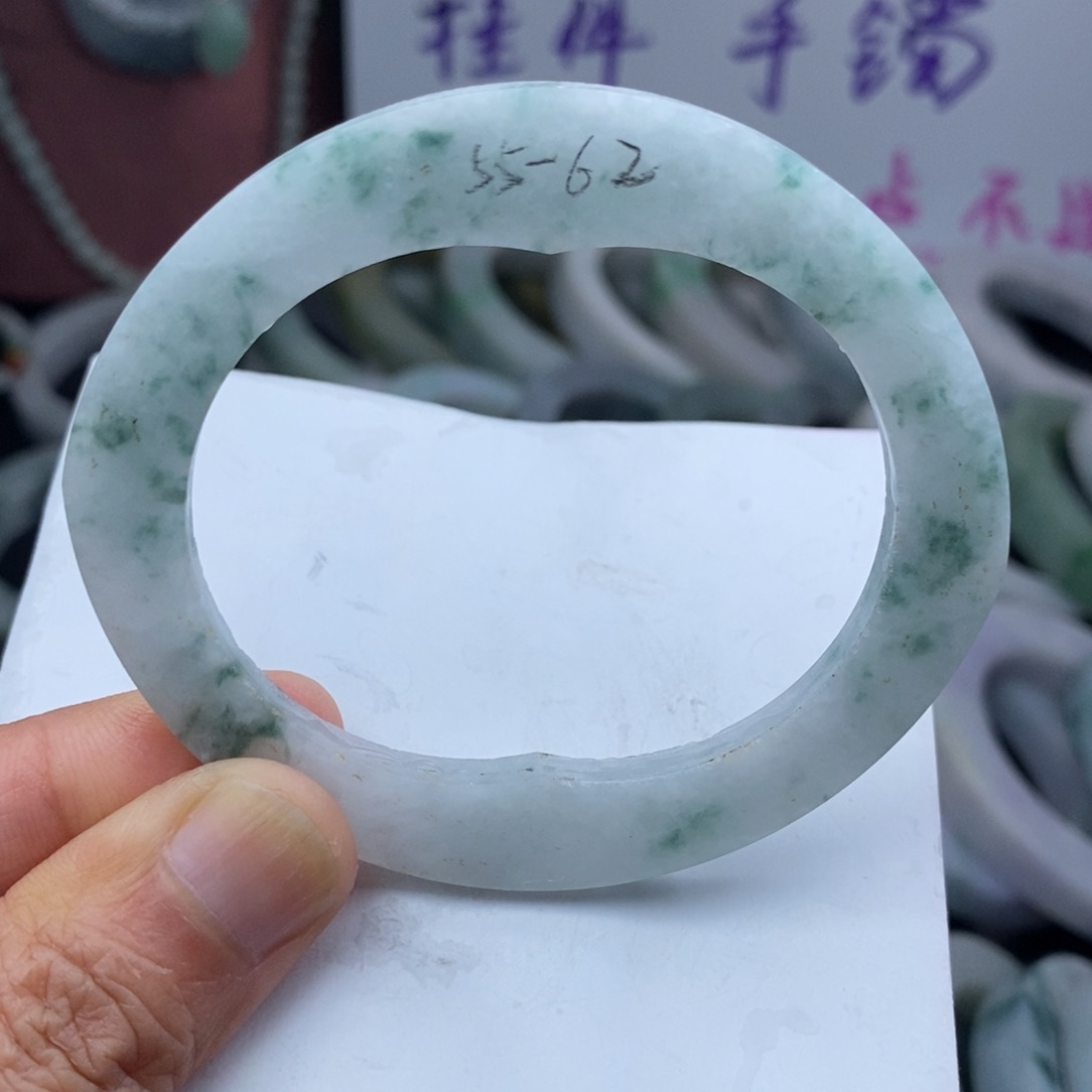 定制翡翠叮当未镶嵌