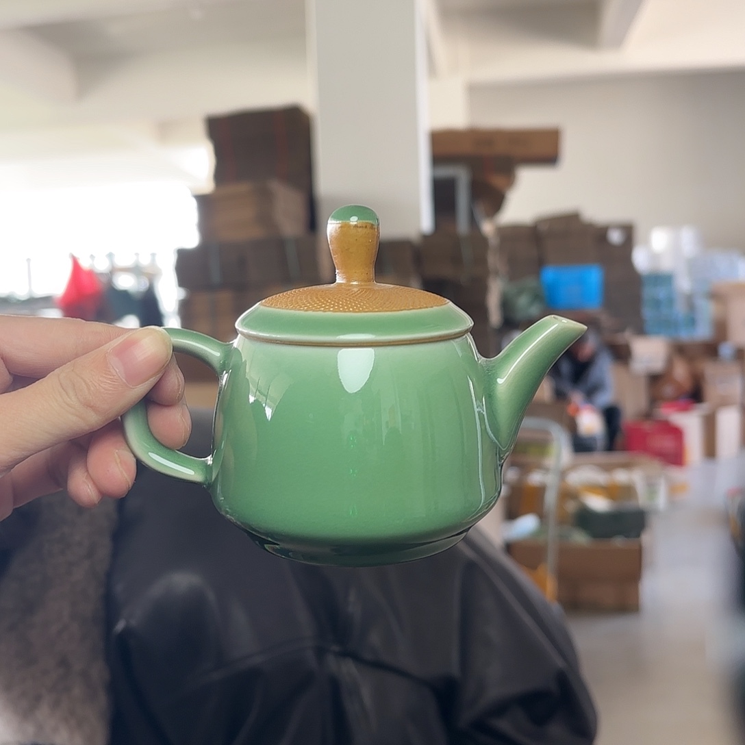 龙泉云间青瓷小米茶器