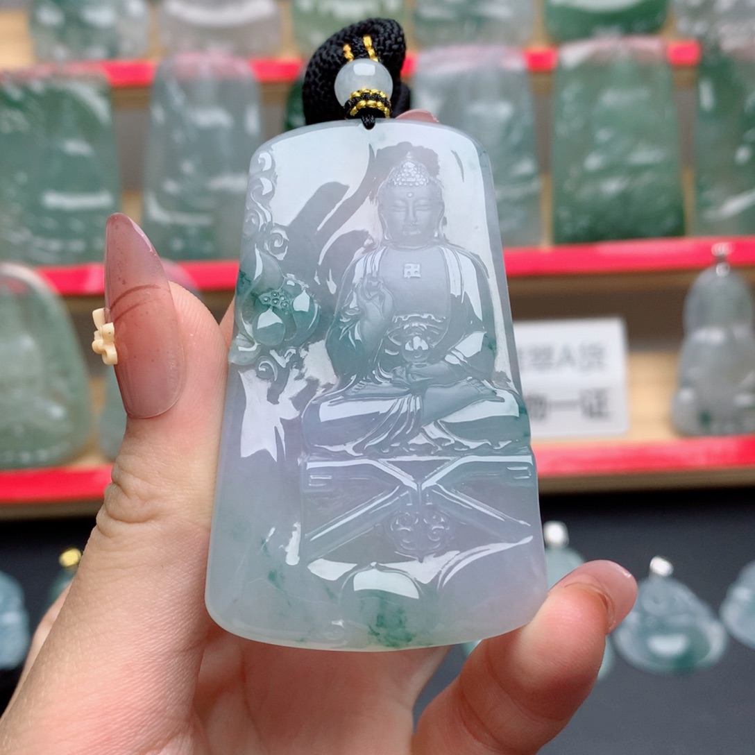 翡翠未镶嵌颈饰阿弥陀佛