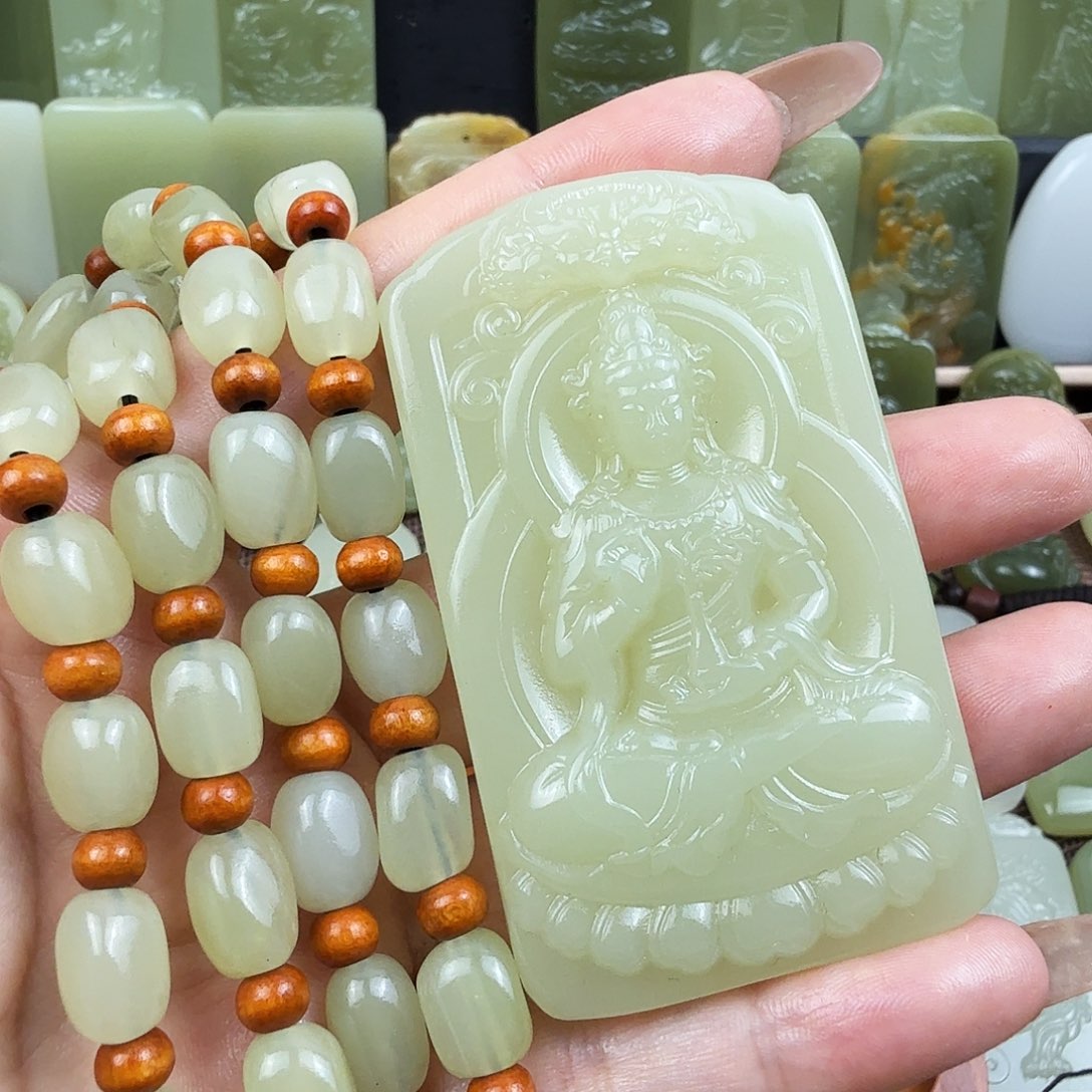 果绿色观音吊坠挂件