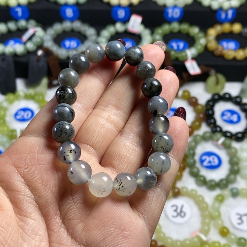 【闪购商品】蛇纹石玉手链未镶嵌卡10，微瑕