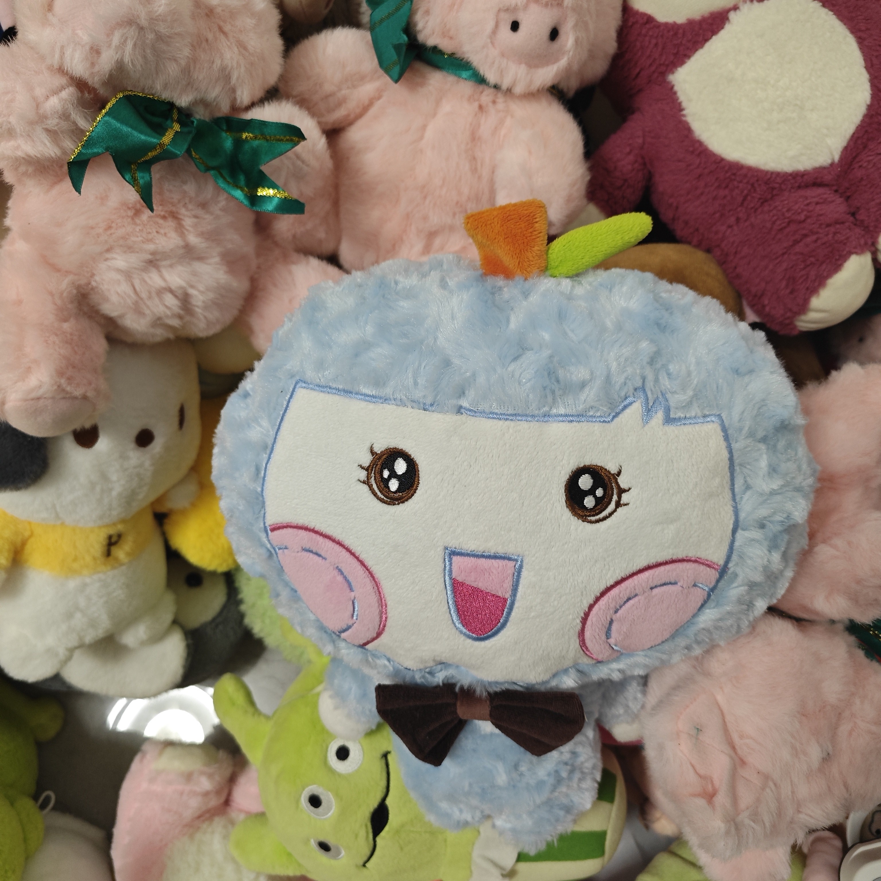 中古毛绒玩具默认微瑕微脏，no退no换，以直播实物为准。盲拍发垃圾