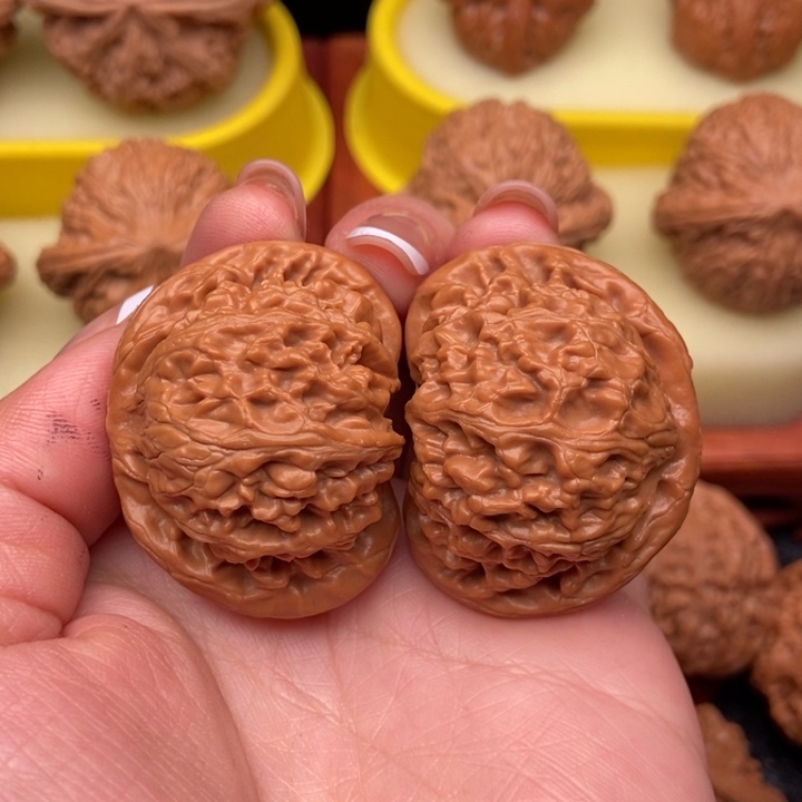 文玩核桃把件40全品宫灯