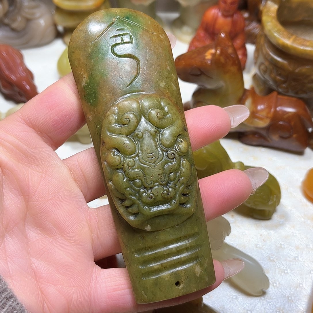 白玉菩提吊坠白玉菩提吊坠