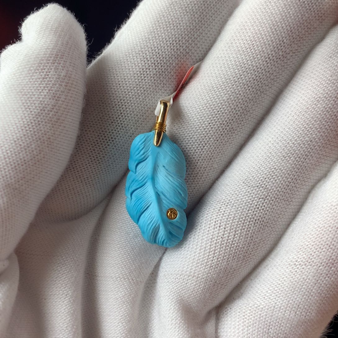 绿松石珠宝奇石18K金镶嵌