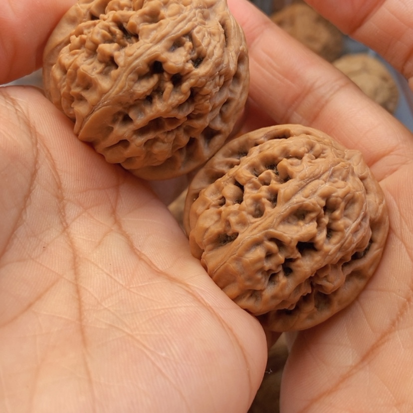 【闪购商品】文玩核桃把件39凤凰台