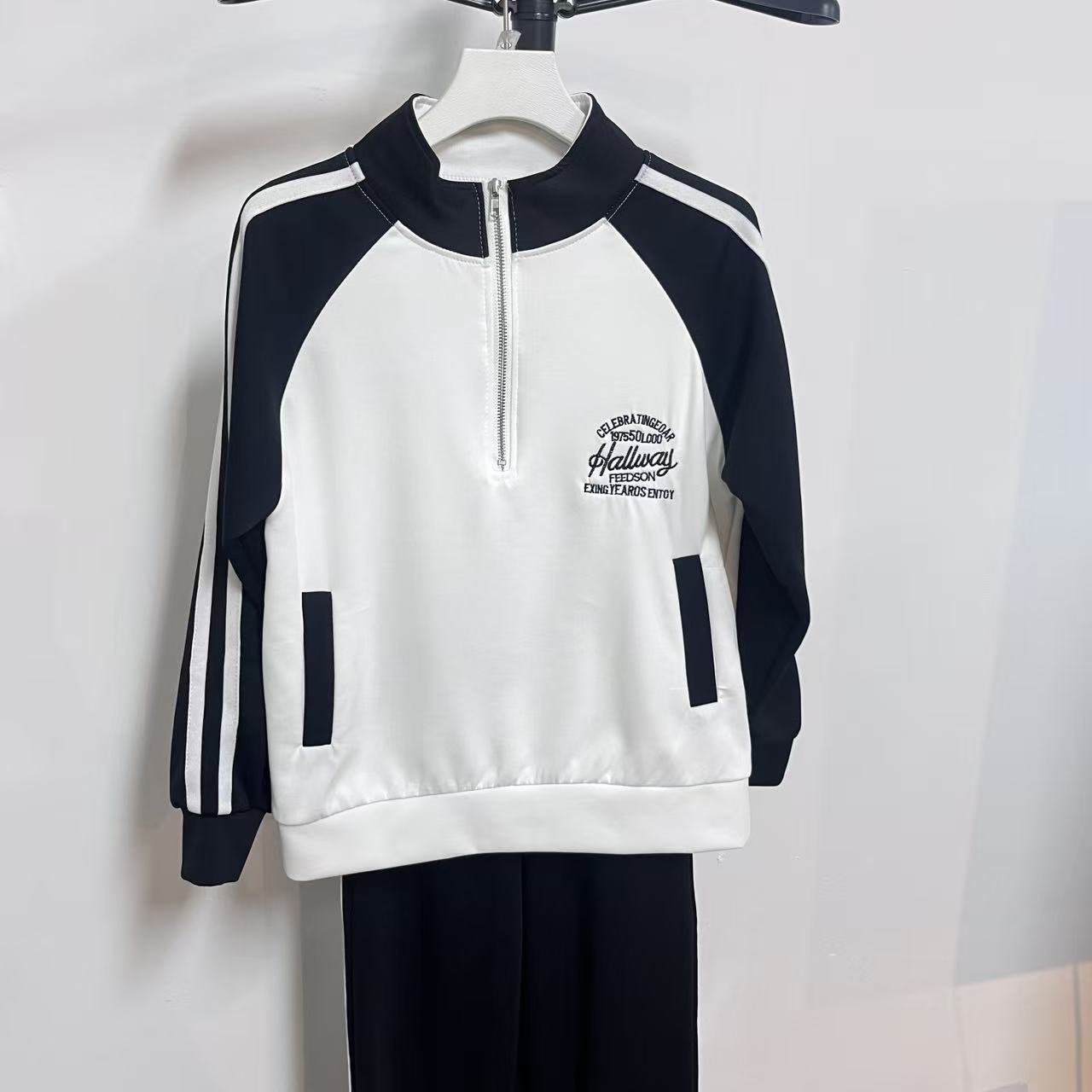 男士休闲时尚套装