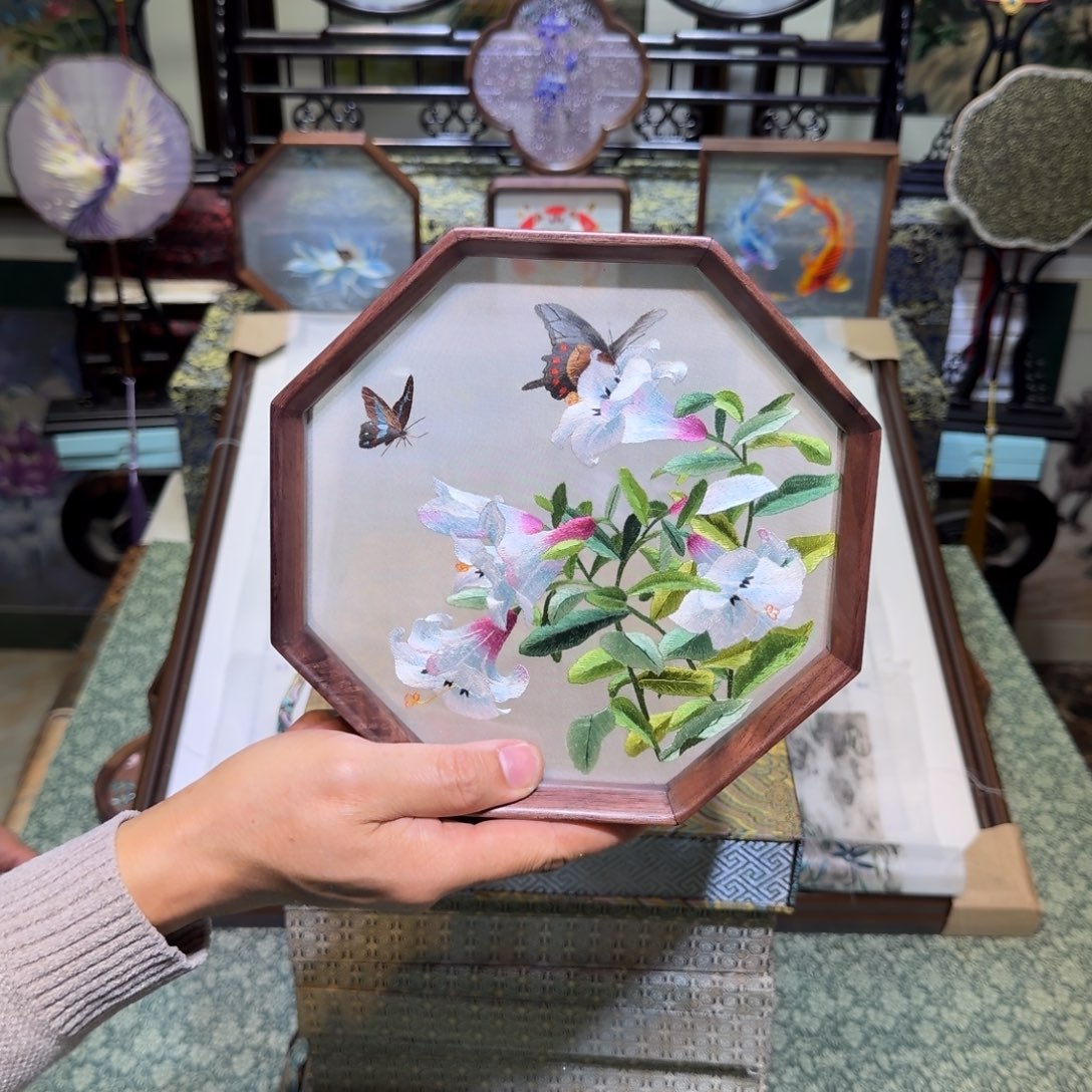 刺绣手工苏绣工艺制作技艺精湛