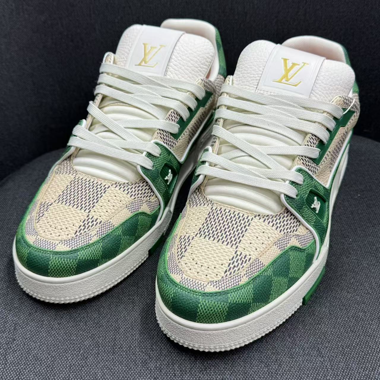 95新 LouisVuitton/路易威登 新款绿色棋盘格trainer奢鞋