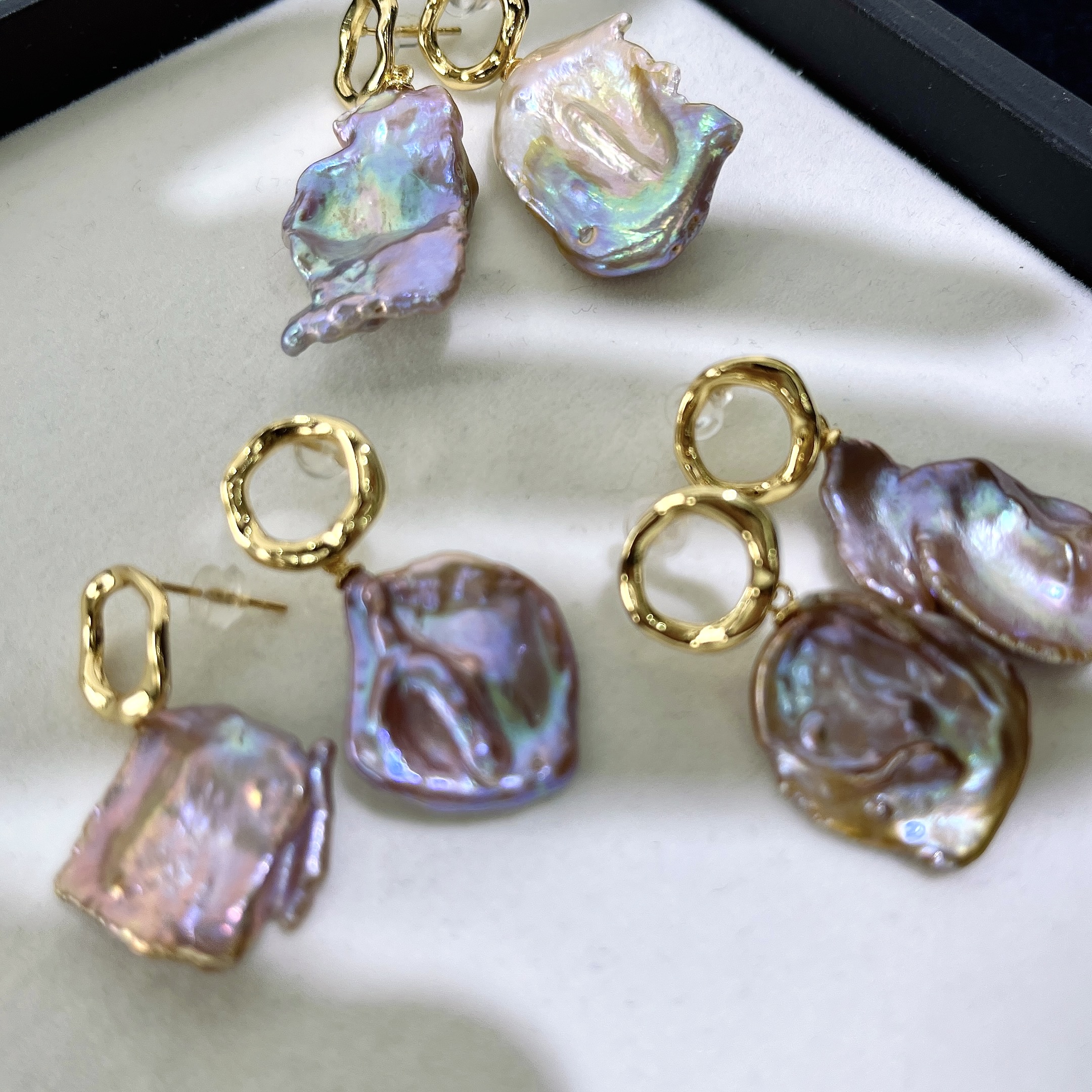 天然珍珠 淡水炫彩花瓣设计款耳钉 16-19MM 多样性发一 R183