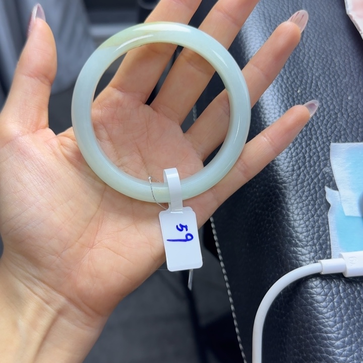 翡翠未镶嵌手镯翡翠手镯