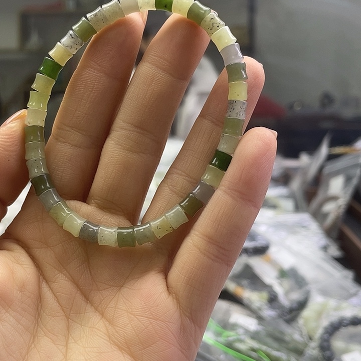 和田玉未镶嵌手链