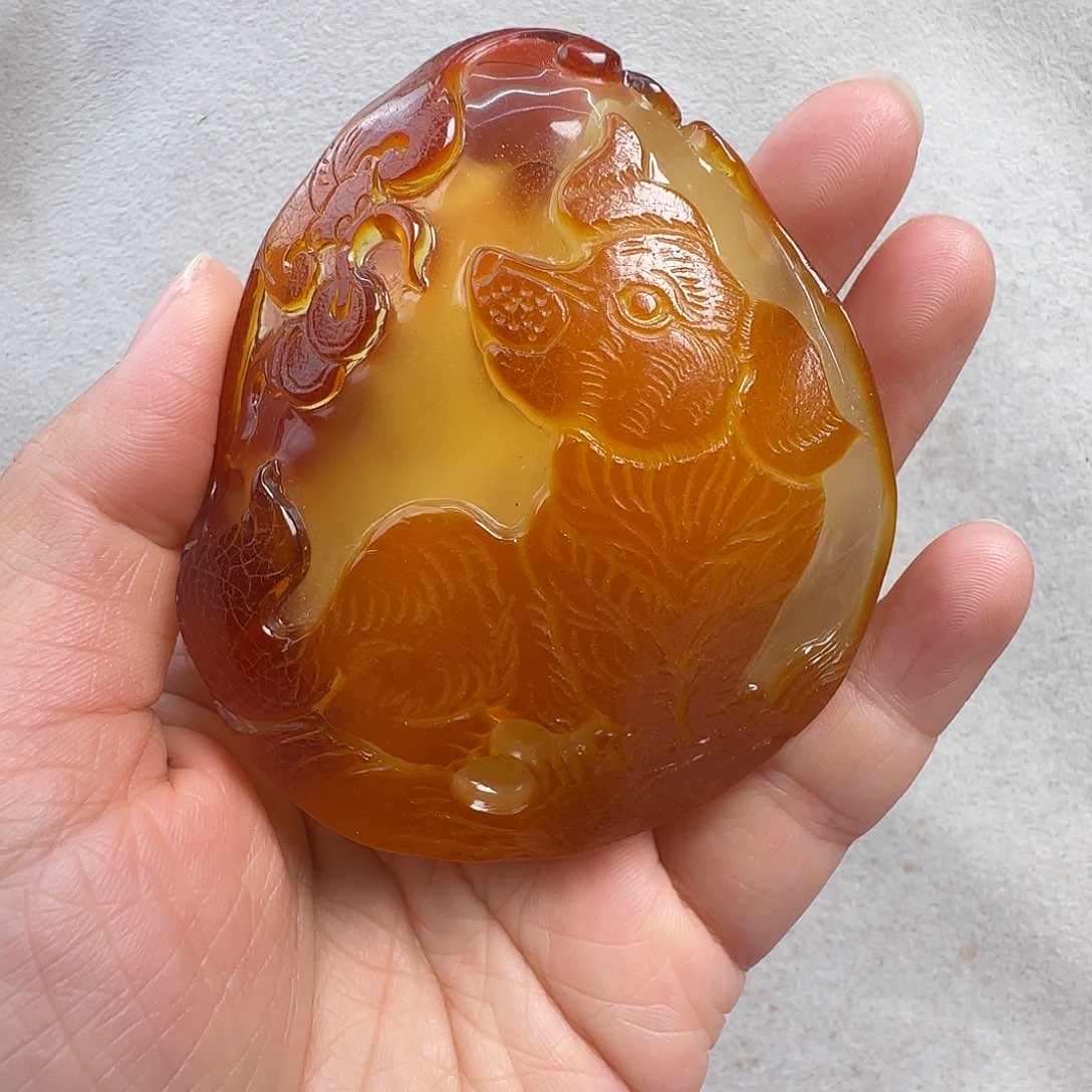 蜜蜡未镶嵌珠宝奇石