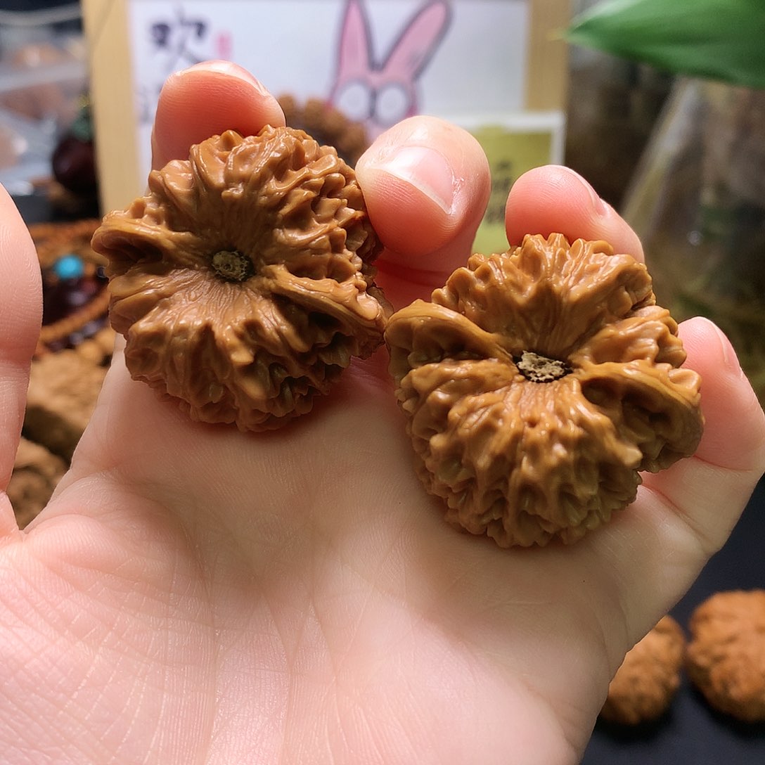 文玩核桃吊坠龙门涧39