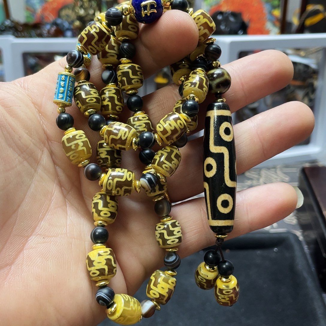 玛瑙/玉髓未镶嵌多样性发一