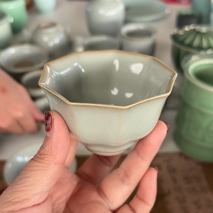 龙泉云间青瓷小米茶器