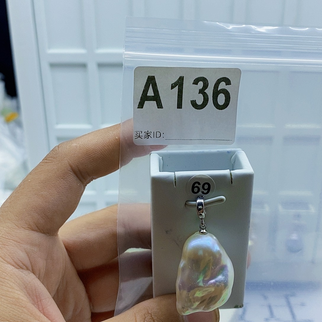 颈饰合金淡水珍珠